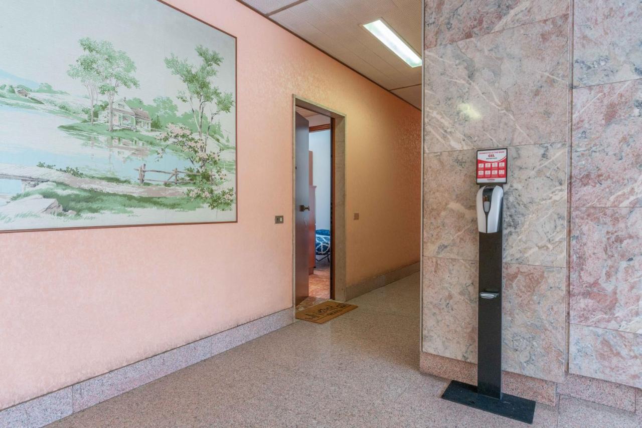 Apartamento Zona Navigli - Smart House Con Tv 50 E Fast Wifi